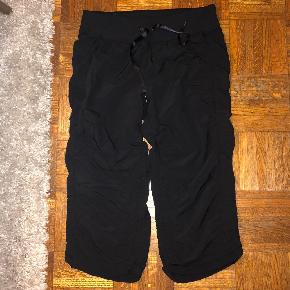 Black Capri Workout Pant